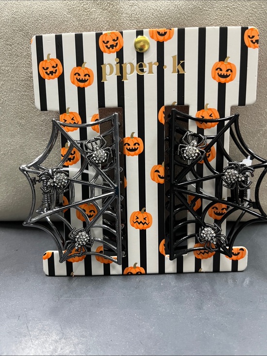 Piper K Accessories - New Piper & K Black and Silver Color Spiderweb Metal Hair Clips one of each